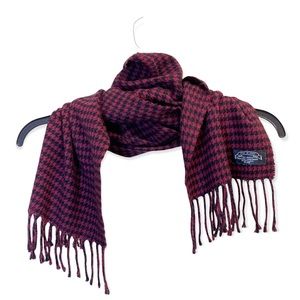 Winter Cozy I Shalom & Co Burgundy and Black Houndstooth Soft Scarf